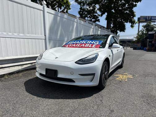 2020 Tesla Model 3 Standard Range