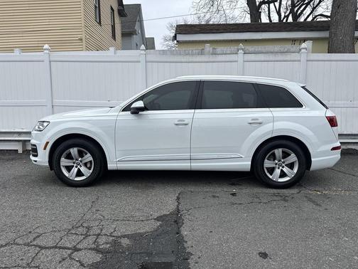 2017 Audi Q7 2.0T Premium