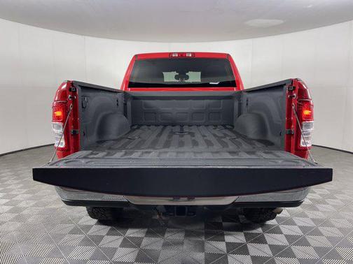 2022 RAM 2500 Big Horn Crew Cab 4x4 6'4' Box