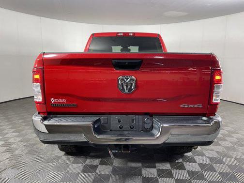 2022 RAM 2500 Big Horn Crew Cab 4x4 6'4' Box