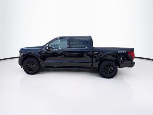 Agate Black Metallic 2026 Ford F-150 XLT