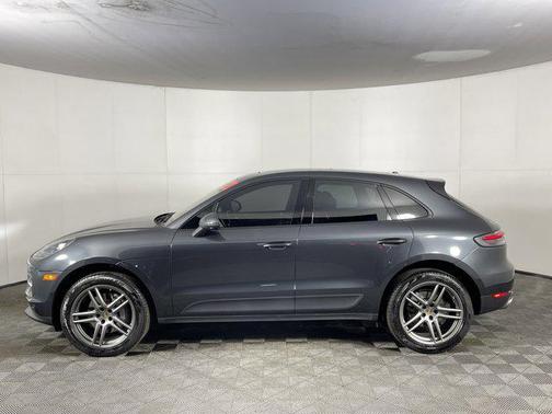 2020 Porsche Macan S