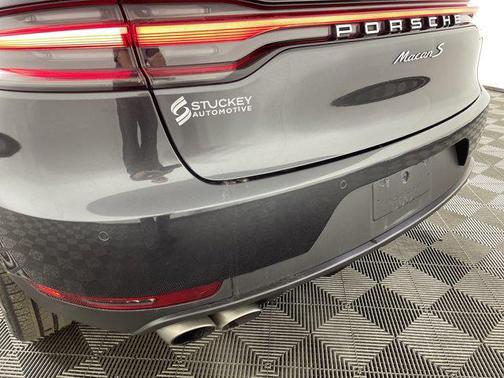 2020 Porsche Macan S