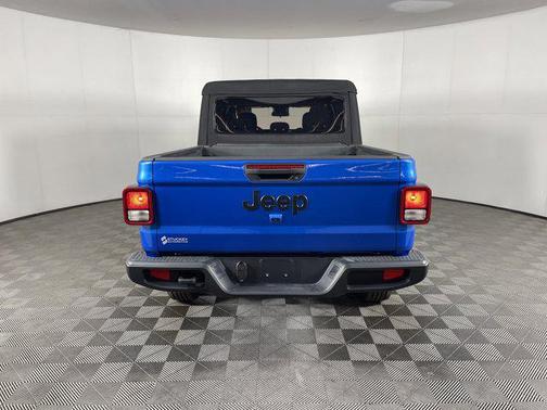 2024 Jeep Gladiator Sport S