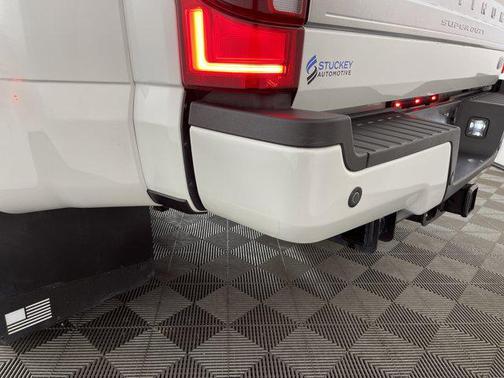 2022 Ford F-450 Platinum