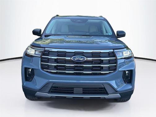 Vapor Blue Metallic 2026 Ford Explorer Active