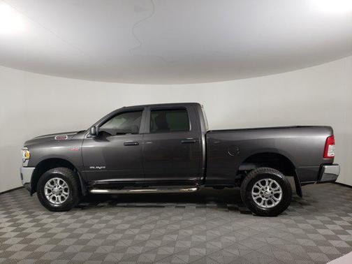 2020 RAM 2500 Tradesman Crew Cab 4X4 6'4' Box