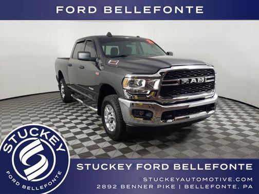 2020 RAM 2500 Tradesman Crew Cab 4X4 6'4' Box