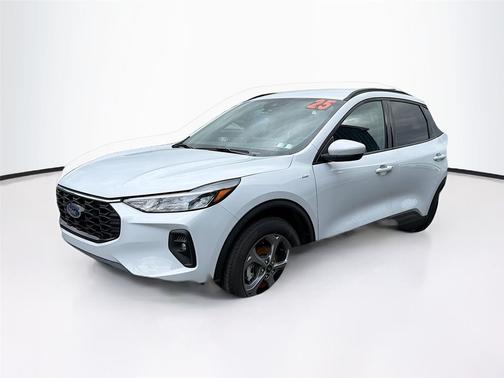 Space Silver Metallic 2025 Ford Escape ST-Line Select