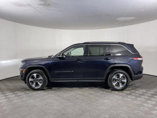 2022 Jeep Grand Cherokee 4xe Base