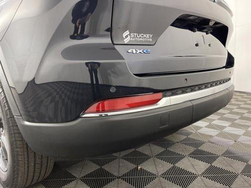 2022 Jeep Grand Cherokee 4xe Base