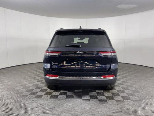 2022 Jeep Grand Cherokee 4xe Base