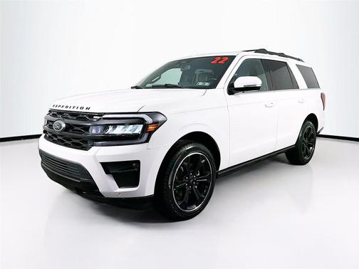 Star White Metallic Tri-Coat 2022 Ford Expedition Limited
