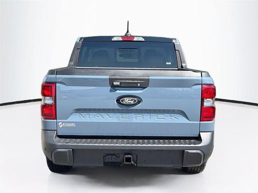 Azure Gray Metallic Tri-Coat 2026 Ford Maverick Lariat