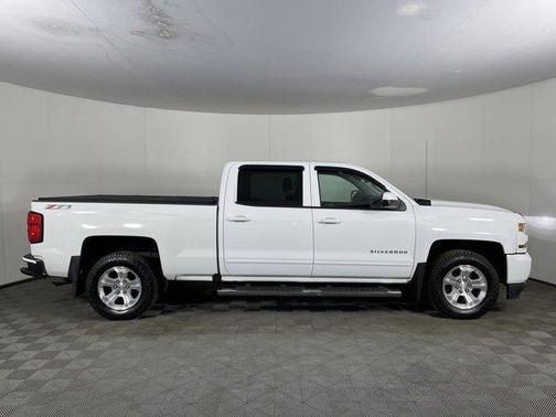 2017 Chevrolet Silverado 1500 2LT