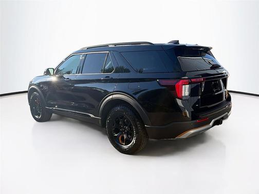Agate Black Metallic 2026 Ford Explorer Tremor