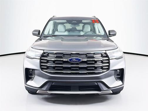 Carbonized Gray 2025 Ford Explorer Active