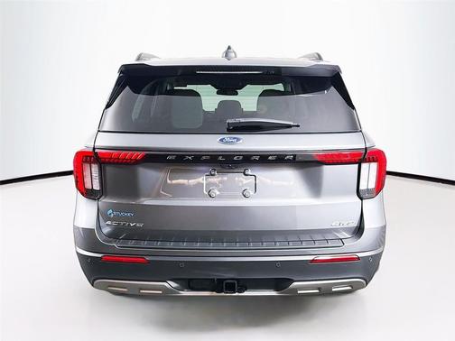 Carbonized Gray 2025 Ford Explorer Active