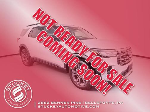 Space White Metallic 2026 Ford Explorer Active