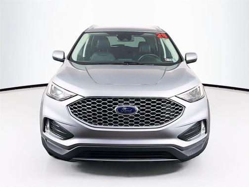 Iconic Silver Metallic 2024 Ford Edge SEL