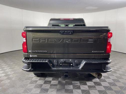 2022 Chevrolet Silverado 2500 Custom