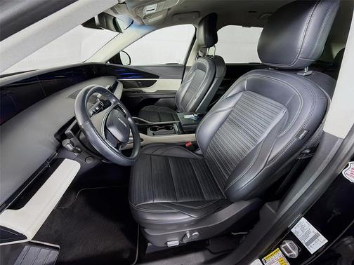 Infinite Black Metallic Clearcoat 2024 Lincoln Nautilus Reserve