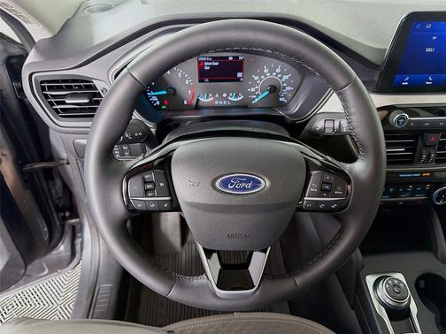 Carbonized Gray 2022 Ford Escape SE