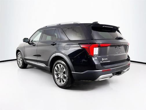 Agate Black 2025 Ford Explorer Platinum