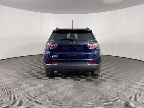 2021 Jeep Compass 80th Special Edition