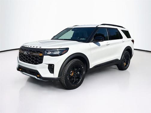 Star White Metallic Tri-Coat 2026 Ford Explorer Tremor