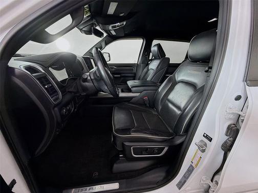 Bright White Clearcoat 2021 RAM 1500 Laramie
