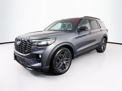 Carbonized Gray Metallic 2025 Ford Explorer ST