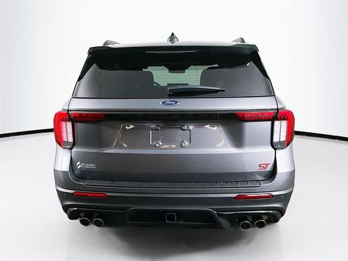 Carbonized Gray Metallic 2025 Ford Explorer ST