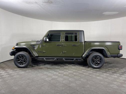 2022 Jeep Gladiator Altitude 4x4