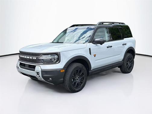 Space White Metallic 2026 Ford Bronco Sport Badlands