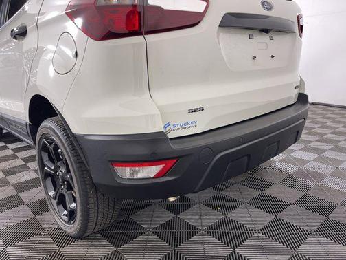 2022 Ford EcoSport SES