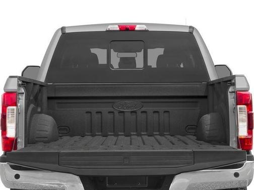 Oxford White 2017 Ford F-250 XLT