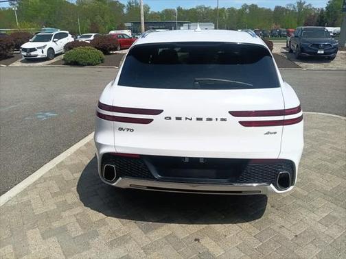 2024 Genesis GV70 2.5T AWD