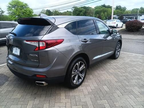 Liquid Carbon Metallic 2024 Acura RDX Advance Package