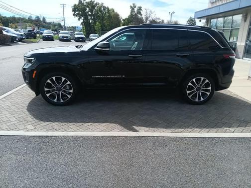 2023 Jeep Grand Cherokee Overland