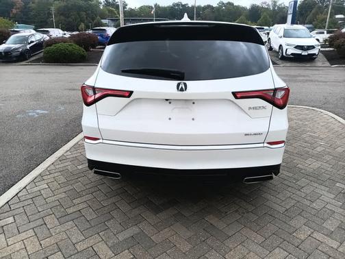 2023 Acura MDX Standard