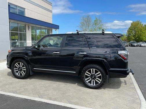 Photo 4 of 32 of 2016 Toyota 4Runner Limited