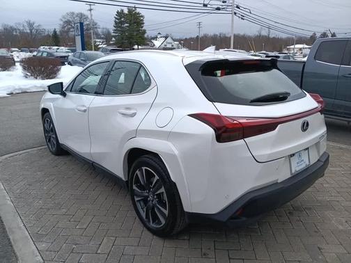 2023 Lexus UX 250h Base