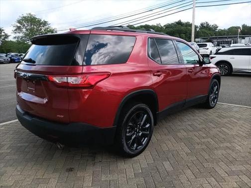 2021 Chevrolet Traverse RS