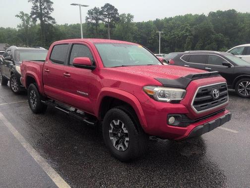 Barcelona Red Metallic 2017 Toyota Tacoma SR5