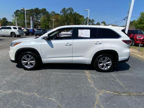 Blizzard Pearl 2016 Toyota Highlander LE Plus