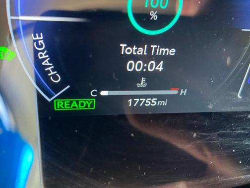 Metal 2025 Toyota Camry XLE