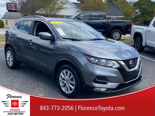 2022 Nissan Rogue Sport SV