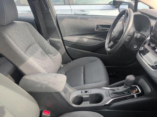 UNDERGROUND 2024 Toyota Corolla LE