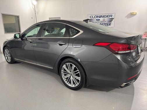 Gray 2020 Genesis G80 3.8